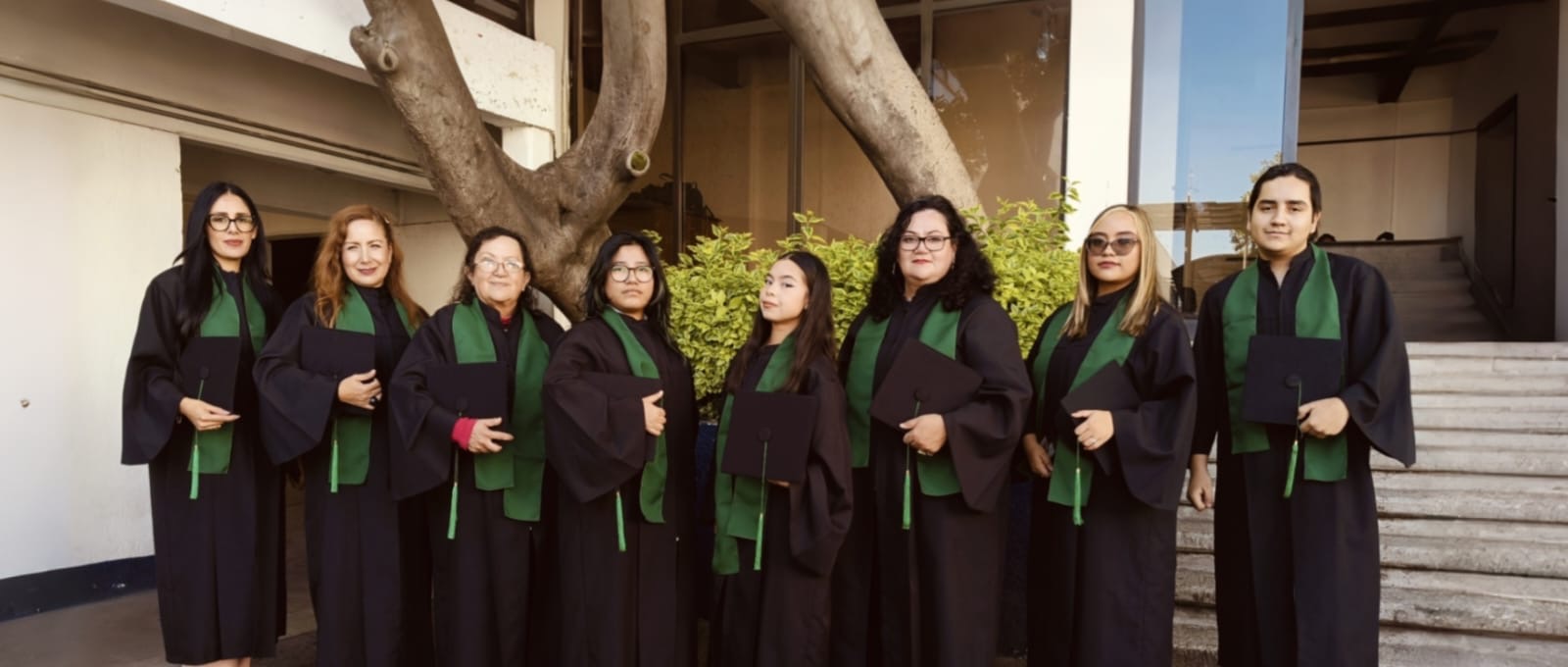 Fotografía de graduación por Estudio Altamira